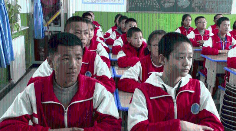 实弹射击